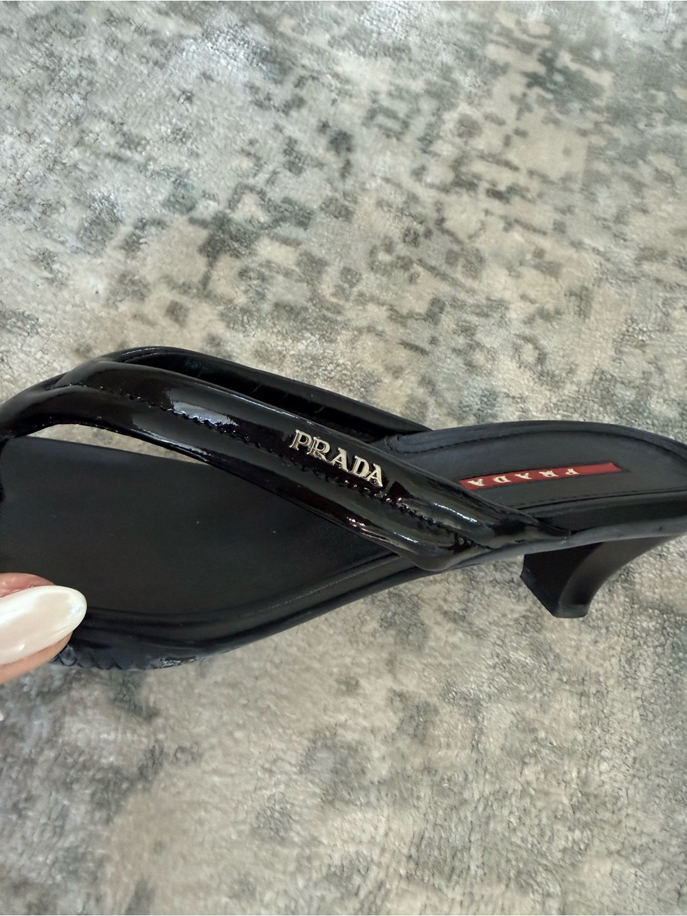 Prada Black Patent Leather Thong Kitten Heel Sandals with Silver Logo - Picture 4 of 6